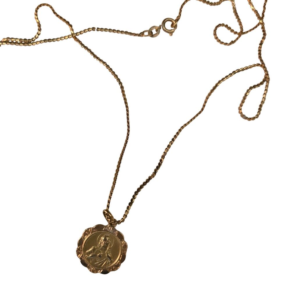 VTG 18k Italian UnoAErre Yellow Gold 7.56G Religious Medallion Pendant Necklace